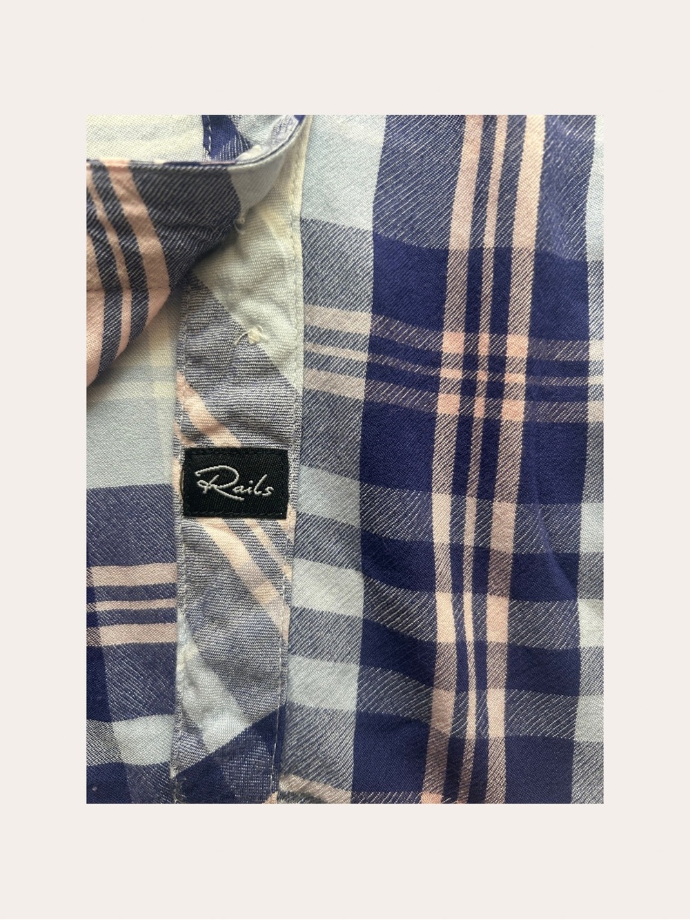 Rails Plaid Woman’s Button-Up Shirt Navy & Pink Size Medium - Picture 14 of 15